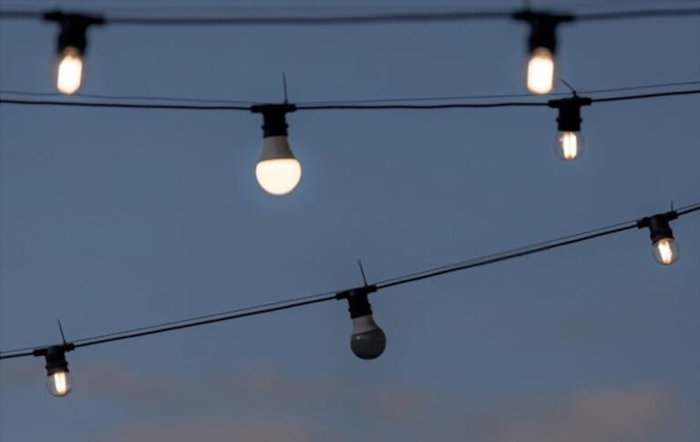 6 Pro Tips On How To Maintain Your Outdoor Lights' Glow