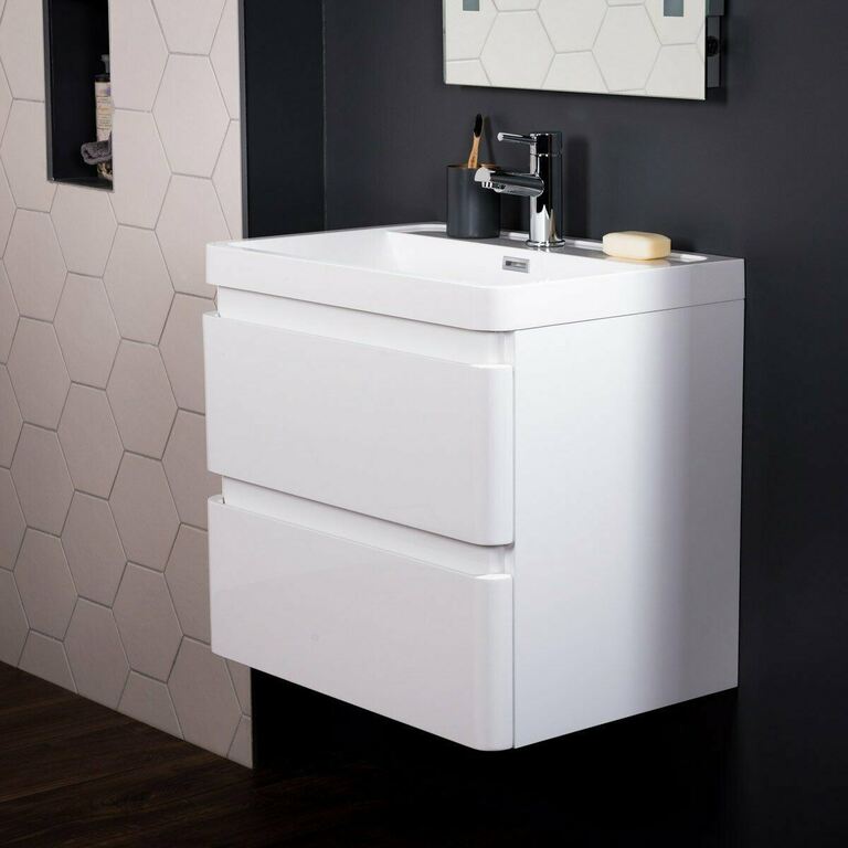 Benefits of Bathroom Cabinets