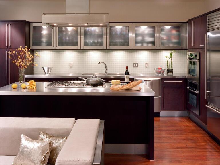 Benefits Of Using Under Cabinet Lighting