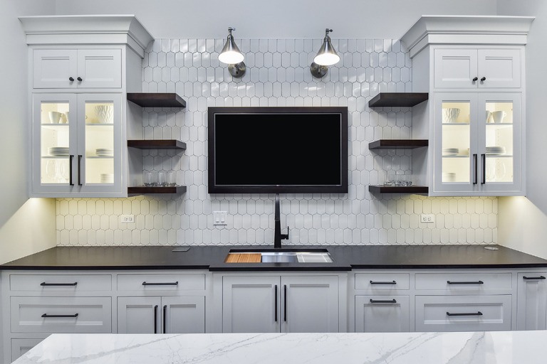 Benefits Of Using Under Cabinet Lighting
