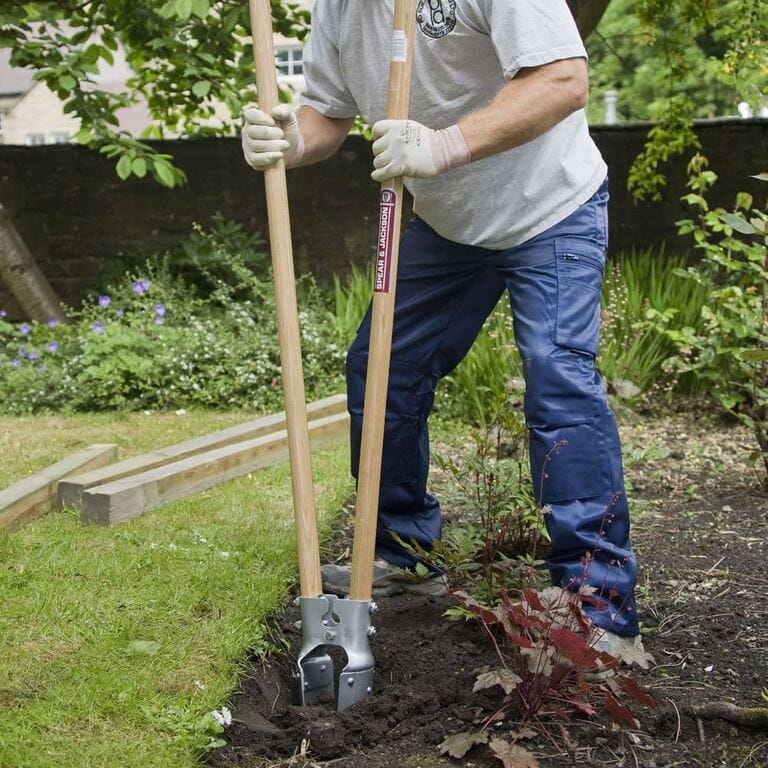 How To Use Post Hole Digger