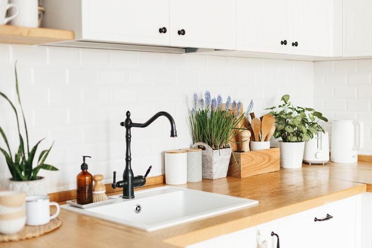 How To Plant Kitchen Garden