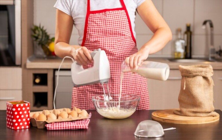 How to Choose Hand Mixer