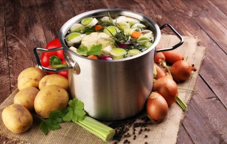 How to Use A Stock Pot