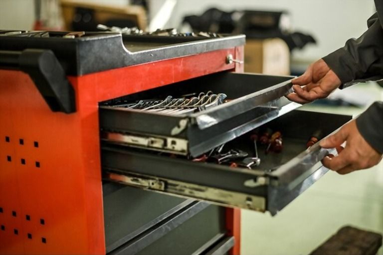 Top 10 Must Have Tools For The Garage