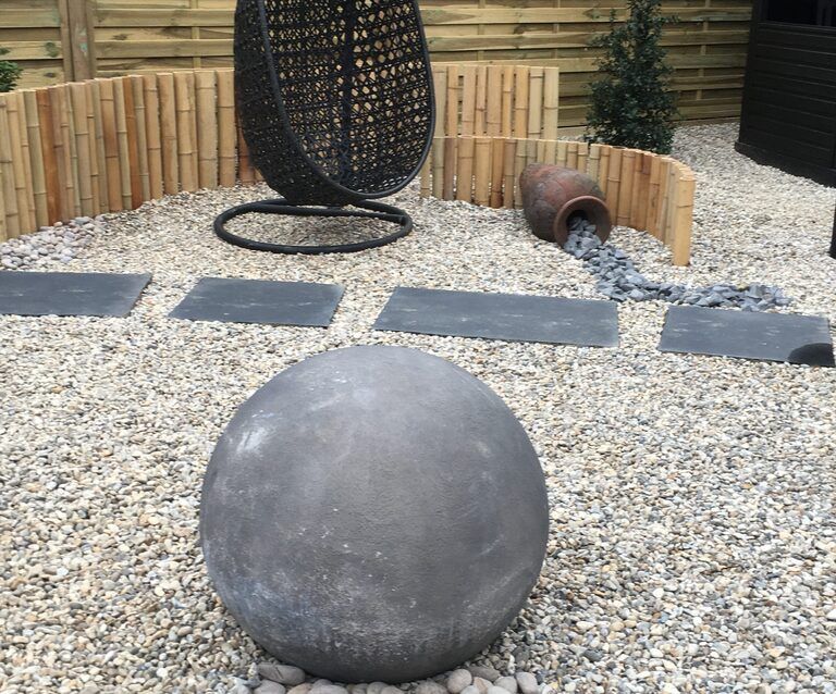 How to Set Up Garden Spheres Stones